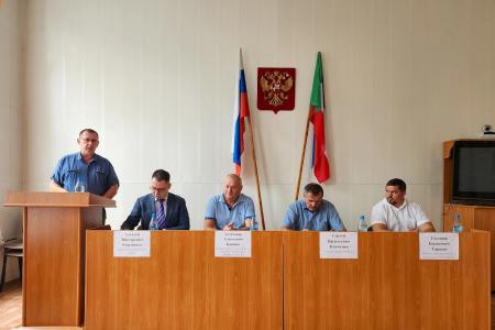 Хакасию посетил зампред комитета Госдумы по земельным и имущественным отношениям Алексей Корниенко