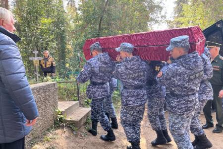 Коммунисты Татарстана простились с коммунистом и добровольцев В.Б. Кирсановым, погибшем при исполнении обязанностей воинской службы
