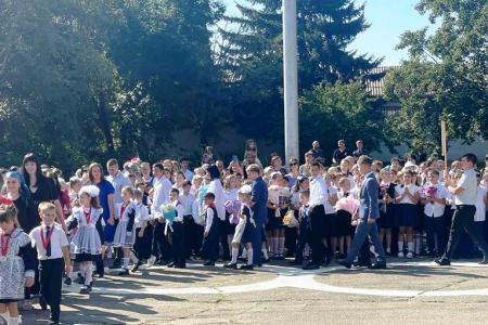 Лидер ставропольских коммунистов Виктор Гончаров: Пусть новый учебный год станет успешным для всех!