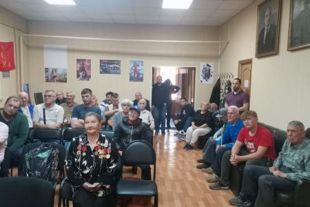 Кандидат на должность Губернатора Московской области от КПРФ Александр Наумов провел встречу с жителями Орехово-Зуева