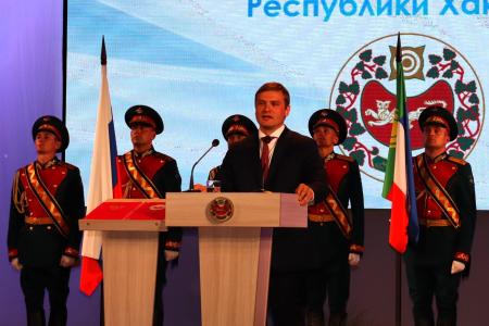 Валентин Коновалов вступил в должность Главы Республики Хакасия – Председателя Правительства Республики Хакасия