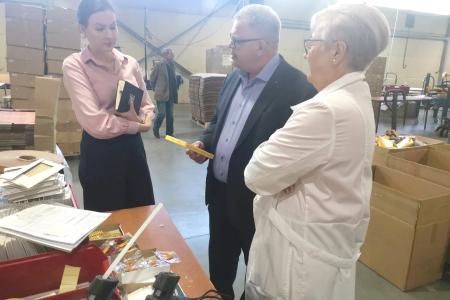 Кандидат на должность Губернатора Московской области от КПРФ Александр Наумов посетил предприятие «ТОП ПРОДУКТ» в Орехово-Зуеве