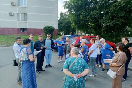Подмосковные коммунисты в преддверии выборов ведут активную работу в своем регионе