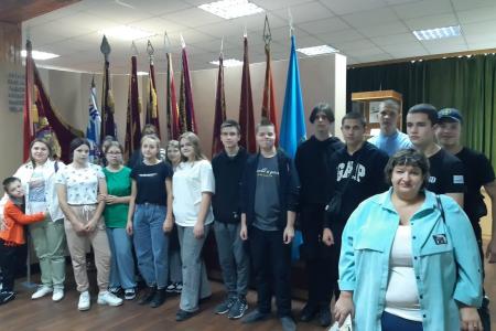 Школьники Грибановского и Верхнехавского районов посетили Воронежский авиазавод