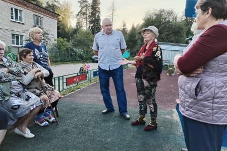 Подмосковные коммунисты в преддверии выборов ведут активную работу в своем регионе