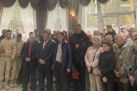Коммунисты Татарстана простились с коммунистом и добровольцев В.Б. Кирсановым, погибшем при исполнении обязанностей воинской службы