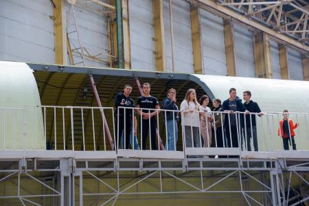 Школьники Грибановского и Верхнехавского районов посетили Воронежский авиазавод
