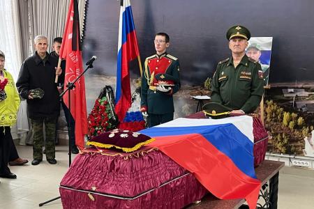 Коммунисты Татарстана простились с коммунистом и добровольцев В.Б. Кирсановым, погибшем при исполнении обязанностей воинской службы