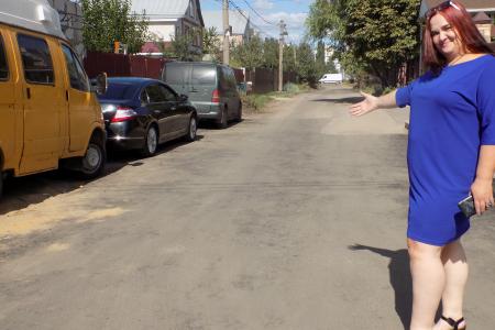 Воронежская область. Депутаты-коммунисты продолжают опекать многодетную семью Марии Литвиненко