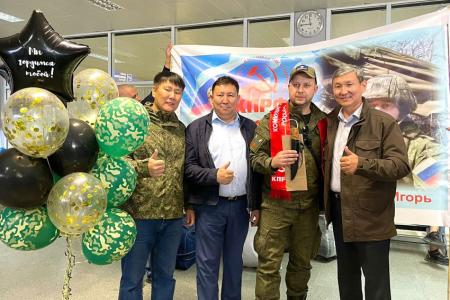 Кандидат в депутаты Якутской гордумы от КПРФ Игорь Бугаенко приехал в Якутск из зоны боевых действий