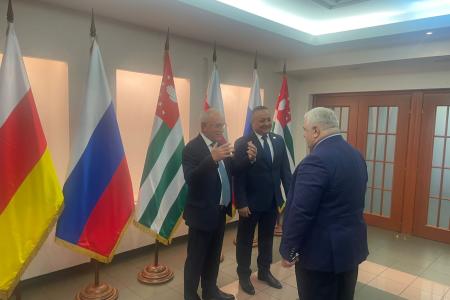 Казбек Тайсаев принял участие в торжественном мероприятии, посвященном признанию независимости Абхазии и Южной Осетии