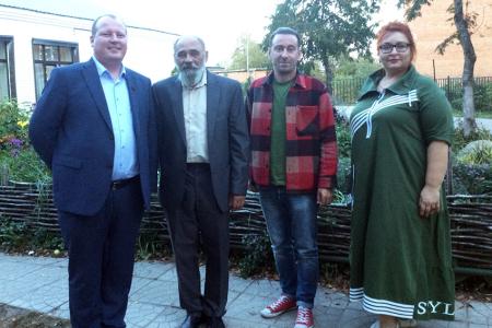 Ивановский обком КПРФ поздравил Палехский Союз художников с юбилеем