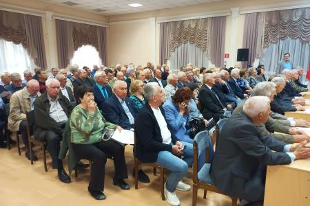Состоялась научно-историческая конференция, посвященная 80-летию парада партизан Орловской области