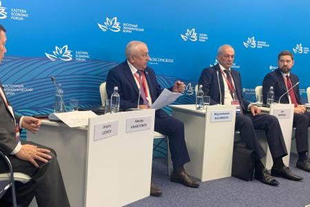 Николай Харитонов обозначил перспективные направления развития законодательной базы в отношении коренных малочисленных народов Севера на VIII Восточном экономическом форуме