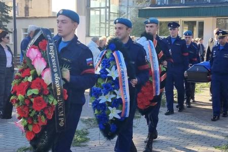 Коммунисты и комсомольцы Тверской области простились с участником СВО, коммунистом Геннадием Скворцовым, награжденным посмертно Орденом Мужества