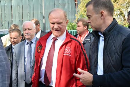 Г.А. Зюганов проголосовал на выборах мэра Москвы