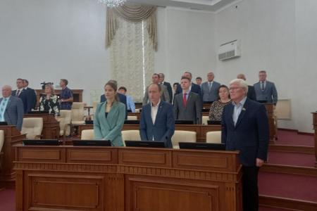 Алтайский край. «Единая Россия» снова прячется, чтобы не принимать инициативы оппозиции