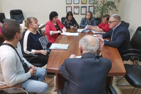 Заместитель Председателя Московской областной Думы – руководитель фракции КПРФ Александр Наумов провел прием граждан в Домодедове