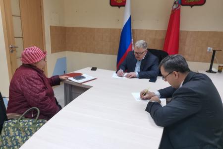 Заместитель Председателя Московской областной Думы - руководитель фракции КПРФ Александр Наумов провёл приём граждан в Ступине