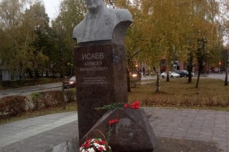 Подмосковные коммунисты: «В своей работе мы верны КПРФ и делу Ленина! Победа будет за нами!»