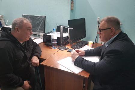 Заместитель Председателя Московской областной Думы – руководитель фракции КПРФ Александр Наумов провел прием граждан в Озерах