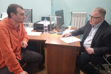 Заместитель Председателя Московской областной Думы – руководитель фракции КПРФ Александр Наумов провел прием граждан в Озерах