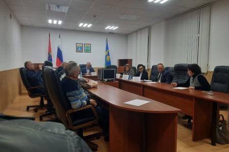 Тамбовская область. В Кирсанове состоялась встреча по вопросам, связанным с мусорным полигоном