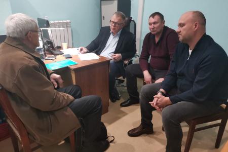 Заместитель Председателя Московской областной Думы – руководитель фракции КПРФ Александр Наумов провел прием граждан в Озерах