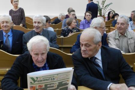 Презентация книги «Евгений Тяжельников и его секрет вечной молодости» прошла в Челябинске