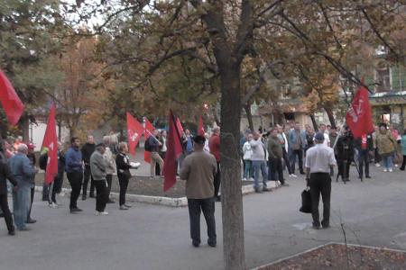Саратов. Акция памяти «Не забудем, не простим!»