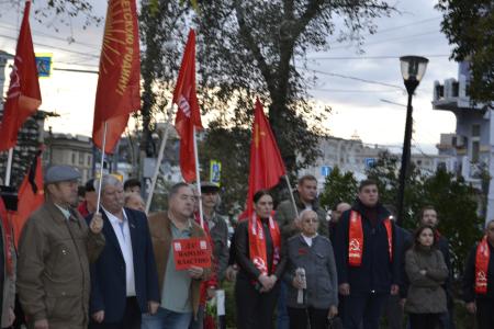 Воронеж. Будем достойны памяти защитников Советской власти в октябре 1993 года