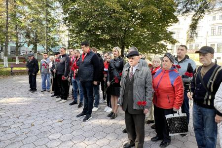 Тульские коммунисты почтили память защитников Советской власти