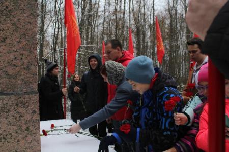 В городе трех революций прошли мероприятия, посвященные Дню рождения комсомола