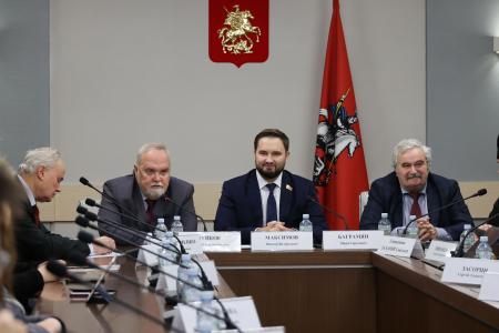 Внуки Маршалов Победы в Мосгордуме