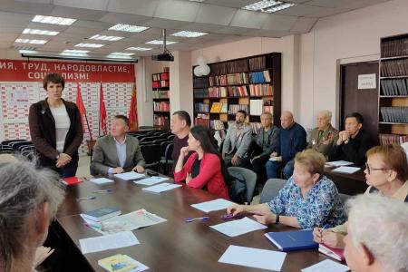В Чувашском рескоме КПРФ состоялся «круглый стол», посвящённый «Чёрному октябрю» 1993 года