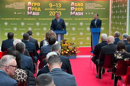 В.И.Кашин принял участие в 28-й международной выставке «Агропродмаш-2023»
