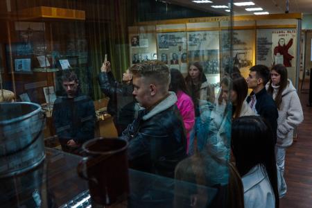 Учащиеся Калачеевской гимназии приняли участие в проекте Сергея Гаврилова и Воронежского обкома КПРФ