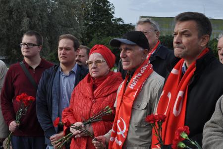 Санкт-Петербург. Коммунисты почтили память жертв «Черного Октября»