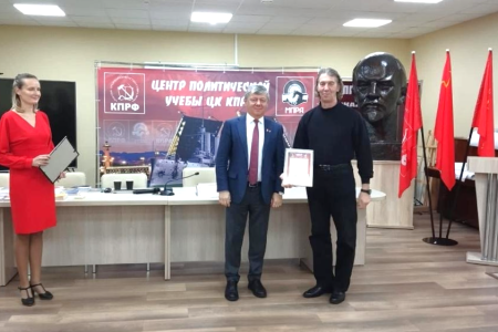 Дмитрий Новиков встретился в Санкт-Петербурге с активистами профсоюзных объединений