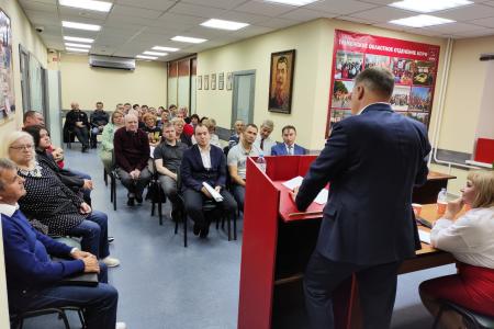 В Тюмени прошел круглый стол на тему "Советская конституция социалистического развития"