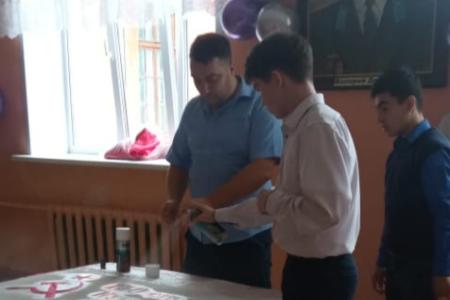 Тульский обком партии продолжает организовывать патриотические уроки для школьников