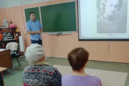 Тульский обком партии продолжает организовывать патриотические уроки для школьников