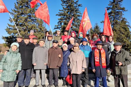 Тыва. Слава тебе, Ленинский Комсомол!