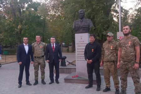 В Карачаево-Черкесии почтили память жертв расстрела Белого дома в 1993 году