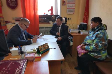 Заместитель Председателя Московской областной Думы – руководитель фракции КПРФ Александр Наумов провел приём граждан в Кашире