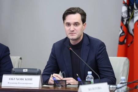 Фракция КПРФ в Московской городской Думе провела круглый стол на тему: «105 лет комсомолу. Эпоха побед»