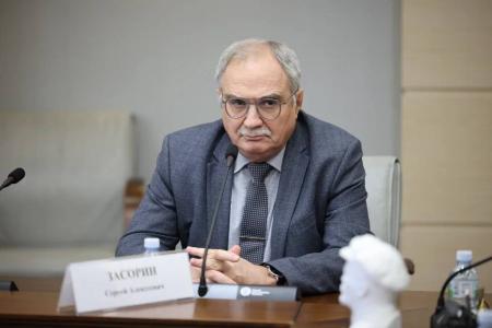Фракция КПРФ в Московской городской Думе провела круглый стол на тему: «105 лет комсомолу. Эпоха побед»