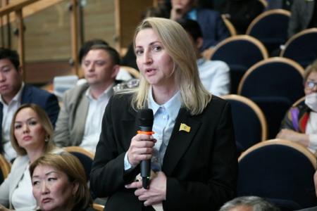 Член фракции КПРФ в Народном Хурале Калмыкии выступил на слушаниях по бюджету