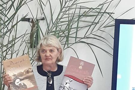Забайкальские коммунисты презентовали третью книгу «Детство, опалённое войной…» в Оловяннинском районе