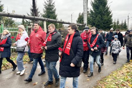 Тульские коммунисты достойно отметили День комсомола